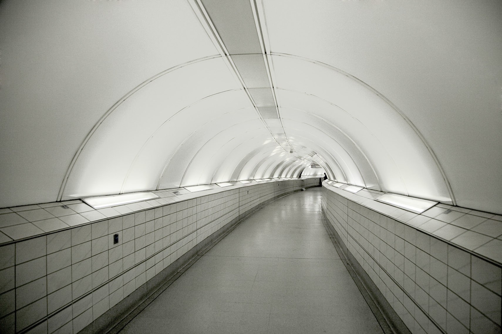 tunel.jpg